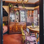 Casa de Férias 101 House At The End. Witchcraft & Wizardry House *