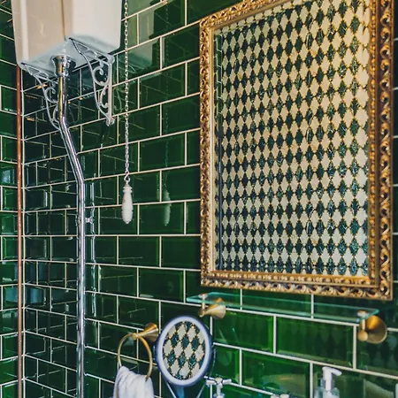 101 House At The End. Witchcraft & Wizardry House Casa de Férias *