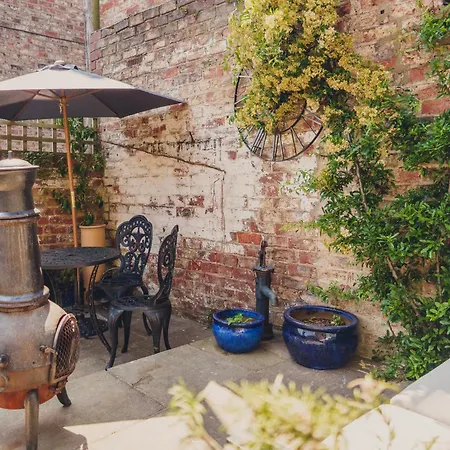 101 House At The End. Witchcraft & Wizardry House York