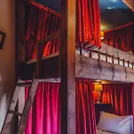 101 House At The End. Witchcraft & Wizardry House * York